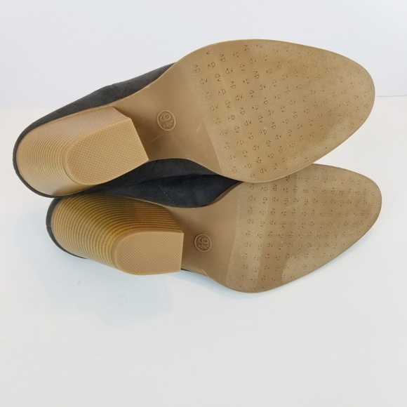 DV By Dolce Vita Judges Heeled Mule Boots - Picture 7 of 8